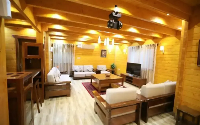 The Land Villas Ammaria