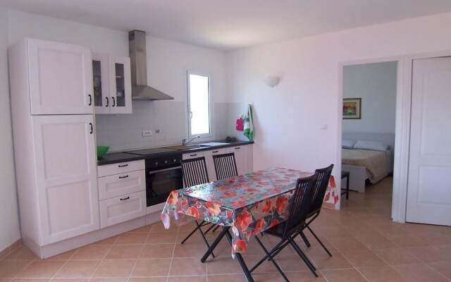 MORA APARTMENT - SEA VIEW - FAVONE Apartment 2