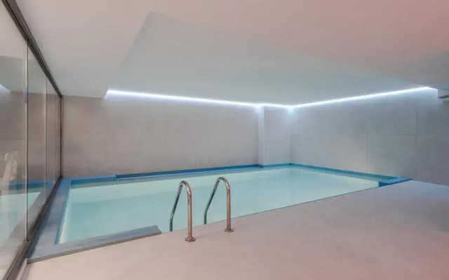 Suites Plaza Hotel & Wellness