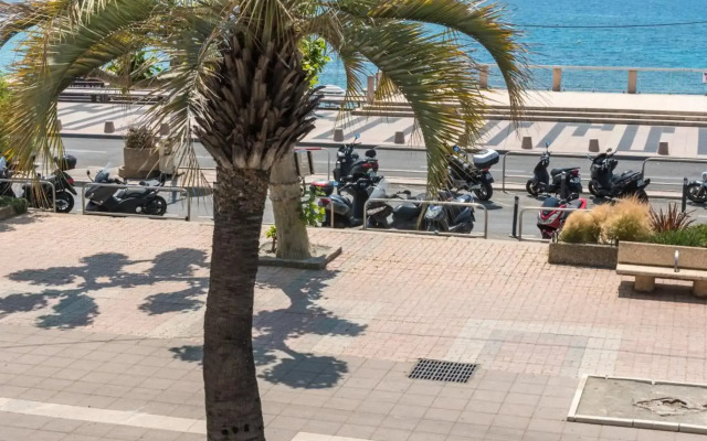 Mercure Saint Raphael Centre Plage