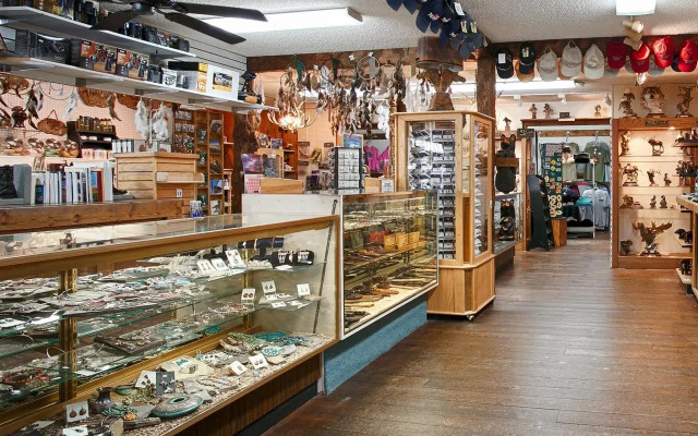 Ridgeline Hotel at Yellowstone, an Ascend Collection Hotel