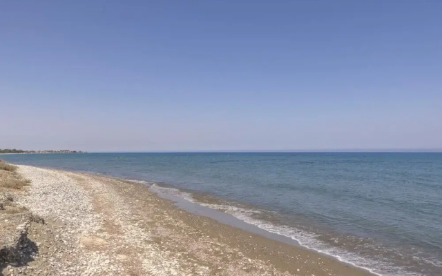 Larnaca Chelidonia Seafront Villa