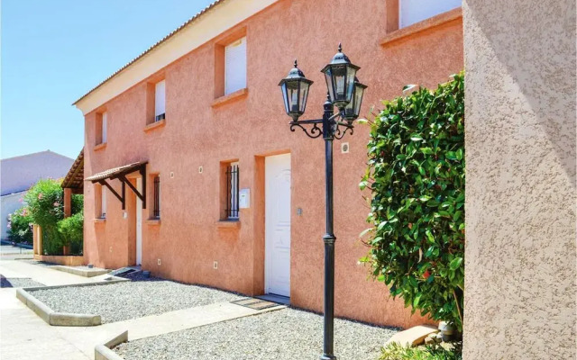 House With 2 Bedrooms in Prunete, With Pool Access and Terrace - 200 m