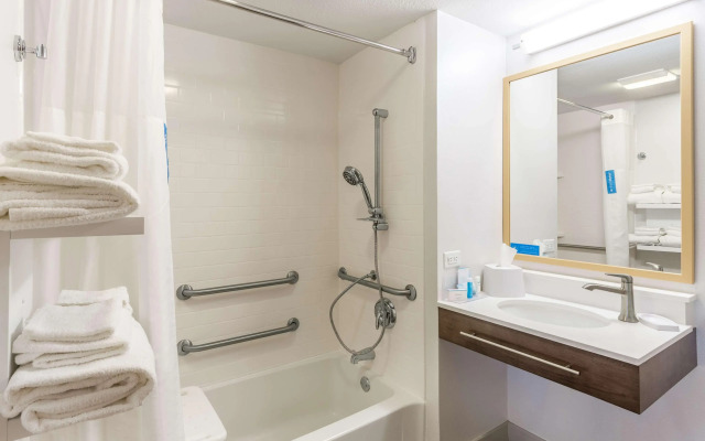 Hampton Inn - Cedar Rapids