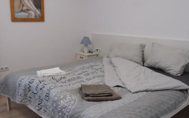 Solomon Apartments Room nr 5
