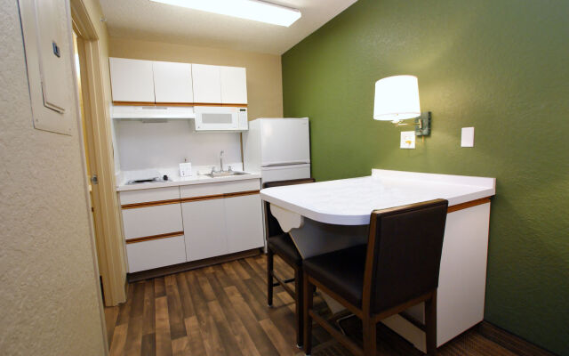 Extended Stay America Suites Sacramento South Natomas