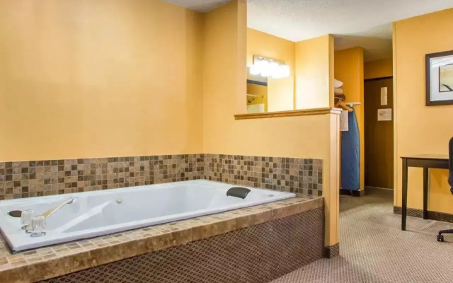 Quality Inn & Suites Kimberly - Appleton East