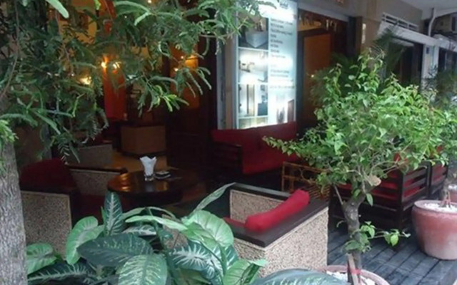 City Lodge Hotel