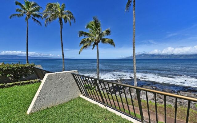 Napili Point B5 by RedAwning