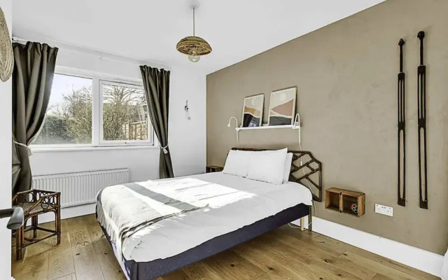 Cosy & Quiet Flat With Garden Close Central London