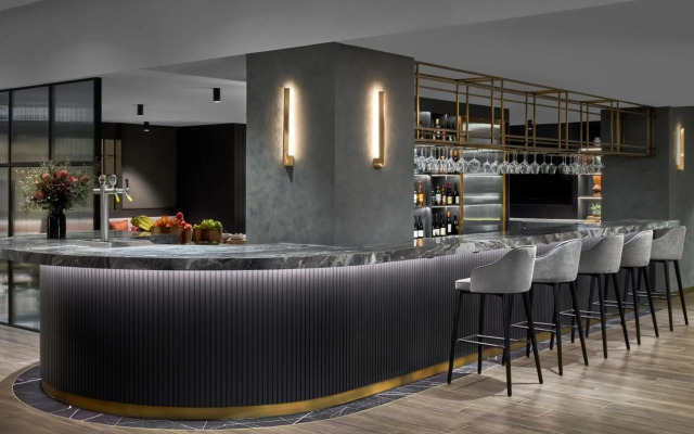 Melbourne Marriott Hotel