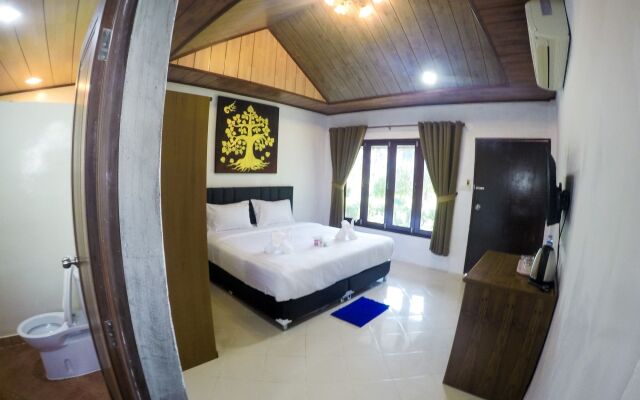Lanta Mermaid Beachfront Resort