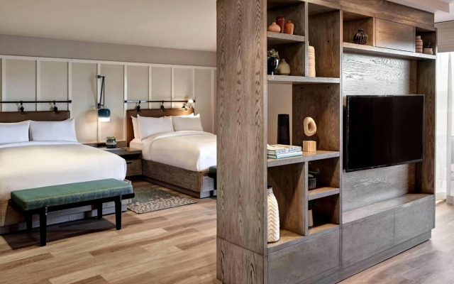Westdrift Manhattan Beach, Autograph Collection by Marriott