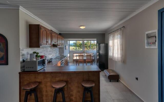 Beachlife: The Bungalow