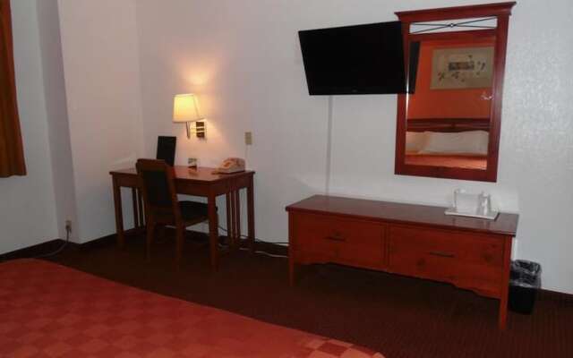 American Inn & Suites