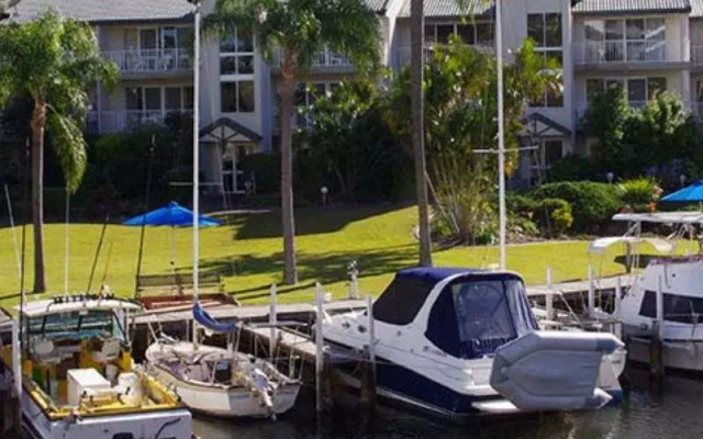 Bayview Bay Apartments & Marina