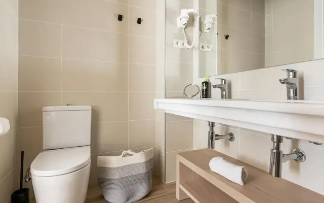 Limehome Barcelona Carrer de Besalú 82