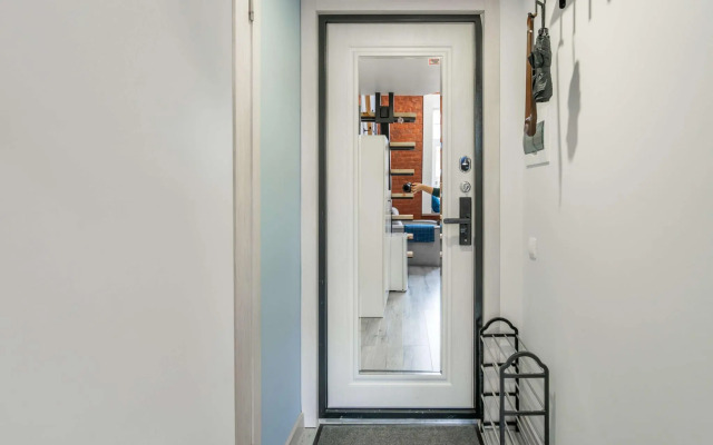 Метры в центре на Владимирском проспекте 10