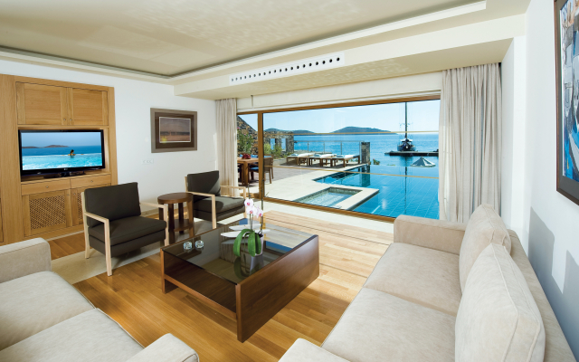 Elounda Peninsula All Suite Hotel