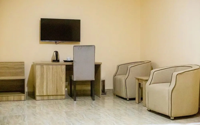 Radiance Spring Hotel