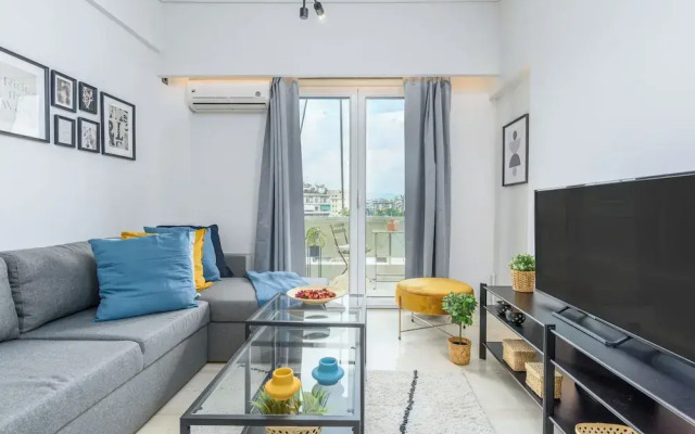 Zeus 2-Bedroom Apt with Acropolis View