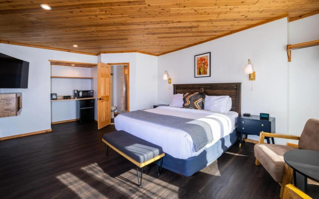 The Town House Lodge