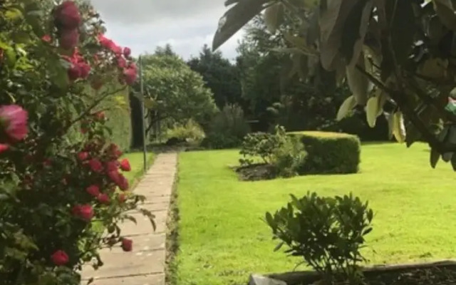Clare Manor