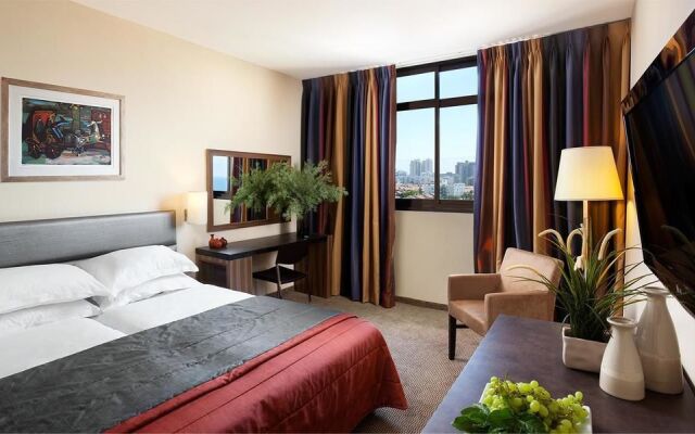 Dan Gardens Ashkelon Hotel