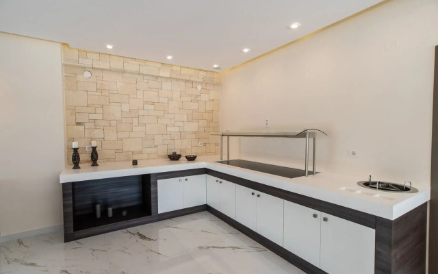 Lagaria II Apartments