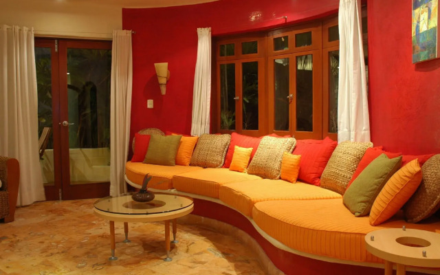 Villas Sacbe Condo Hotel and Beach Club