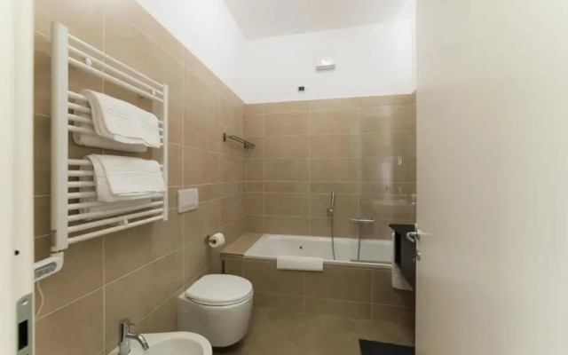 DV Garda Suite