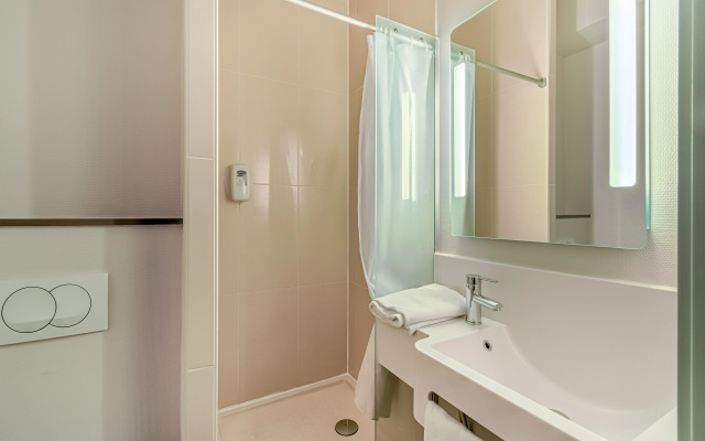 B&B Hotel Salon de Provence