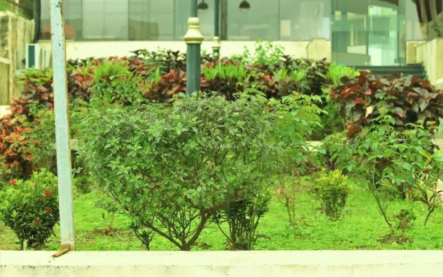 White Feather Toran Resort