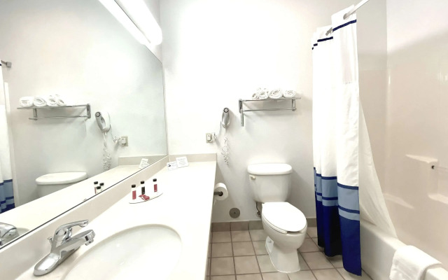 Baymont by Wyndham Paw Paw