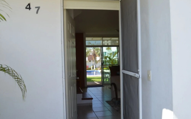 Casa Arroyo 3 BR by Casago