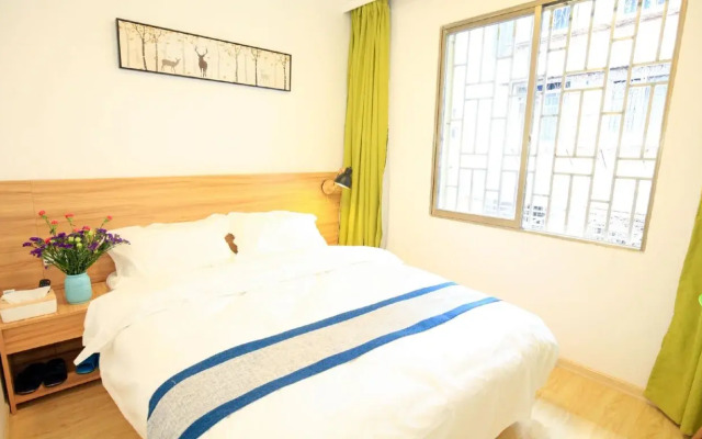 Global Village River View Hostel