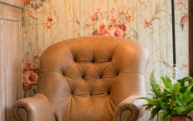 R&J GuestHouse