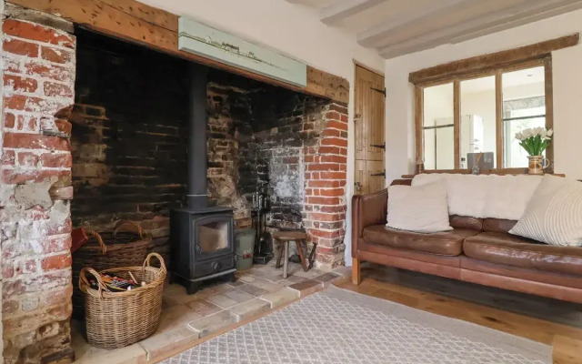 Pudding Cottage, Westleton