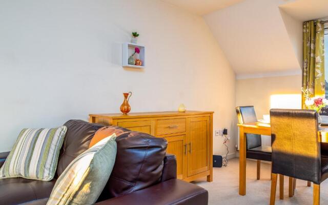 Leap Peridot Apartment - Near Northampton UNI