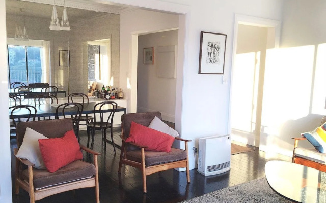 Stunning Harbour Views H325