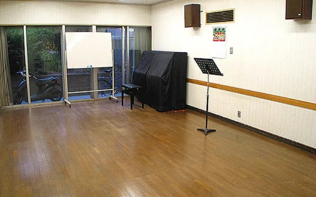 Kobe Student Youth Center - Hostel