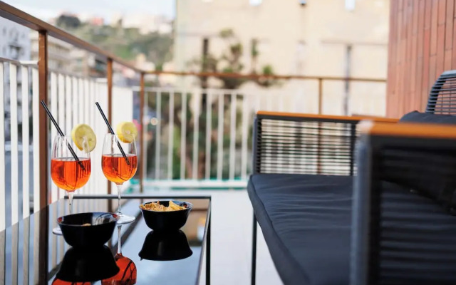 Arya Guest House