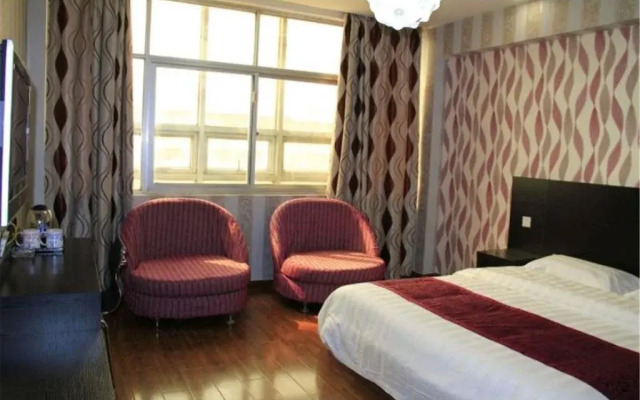 Heze E Home Business Hotel