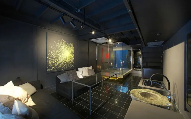 MAISON DE 9 Osaka Shinsaibashi East