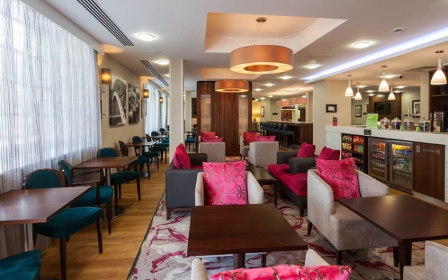 El Nautico Suites