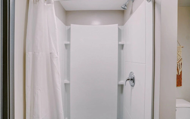 FRONTDESK Tower on Tenth Apts Birmingham