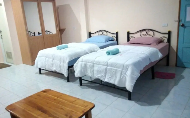 Peace Pool Resort
