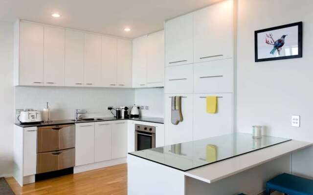 Stunning Views Central Apartment