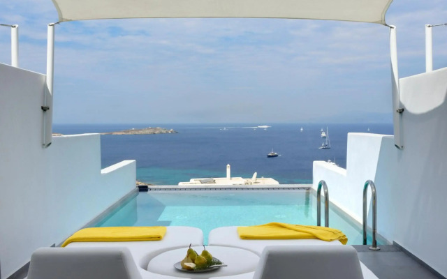 Отель Myconian Korali Relais & Chateaux