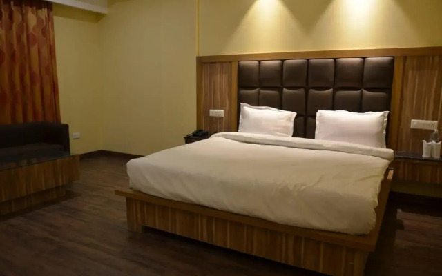 Tulip Tree Hotel